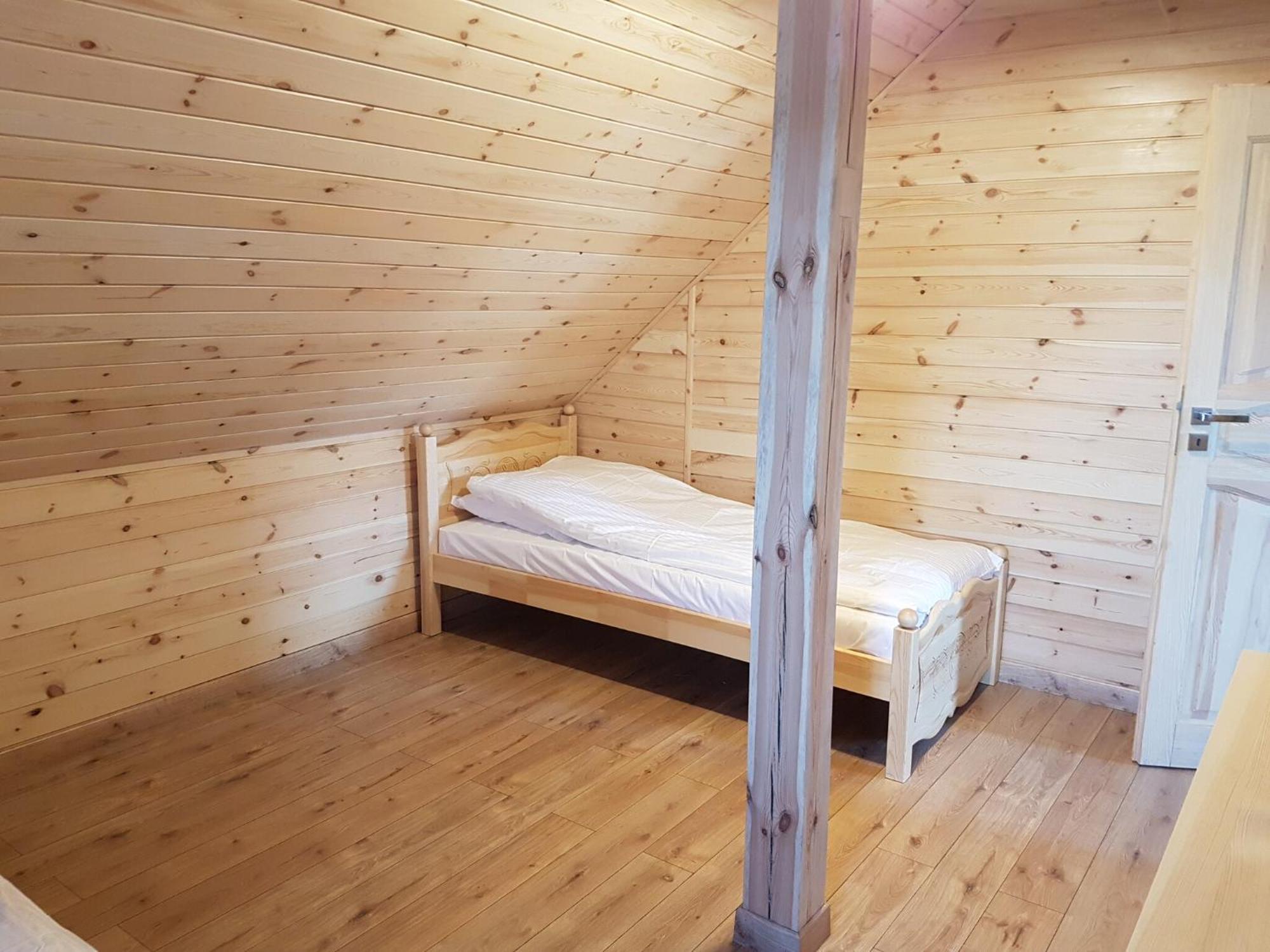 Wooden Holiday Home In Skrzynia With Terrace 오시크 외부 사진