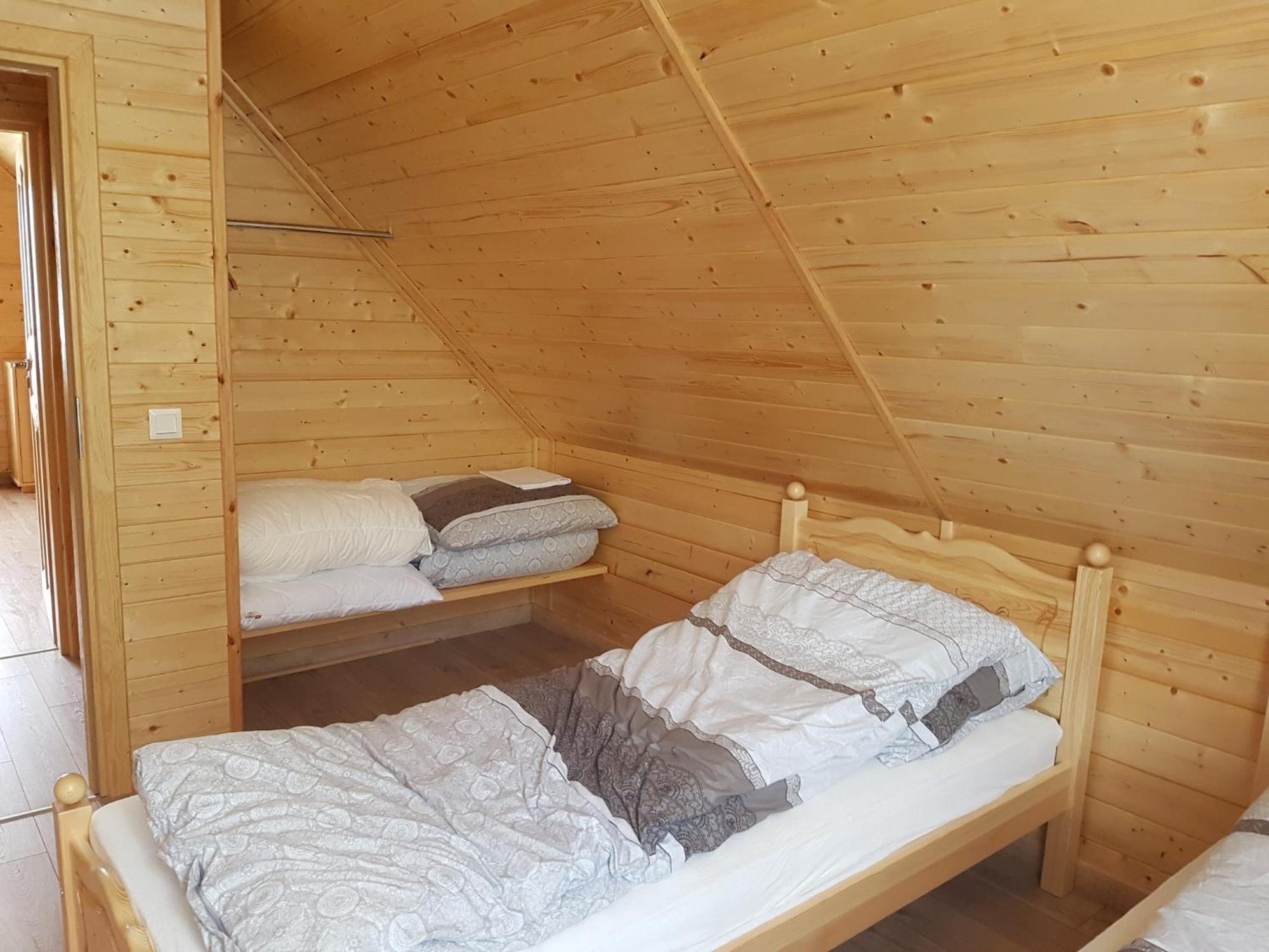 Wooden Holiday Home In Skrzynia With Terrace 오시크 외부 사진